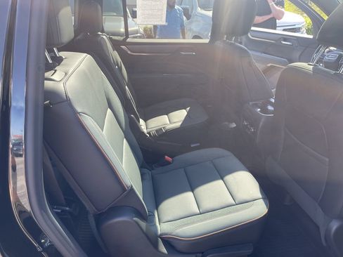 Used 2026 GMC Acadia AT4 w/ Super Cruise Package AWD/4WD image 28