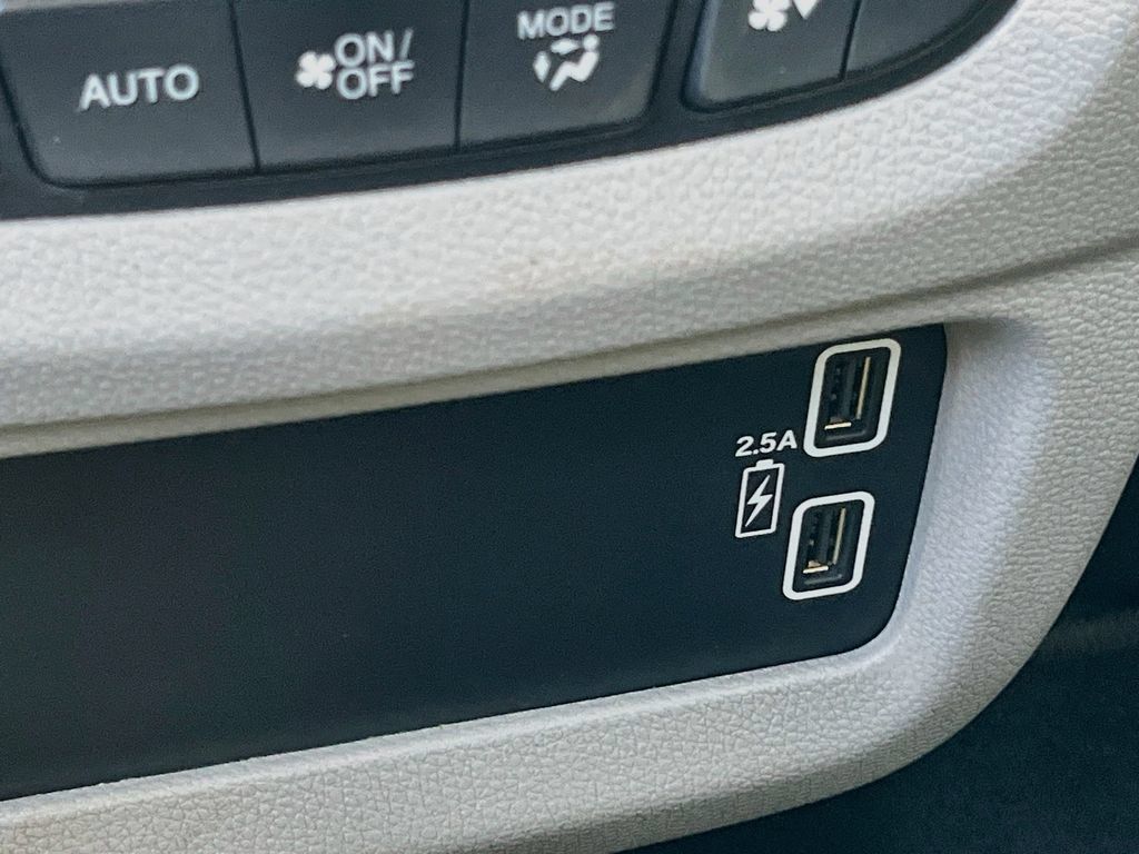 Used 2022 Honda Pilot EX-L image 26