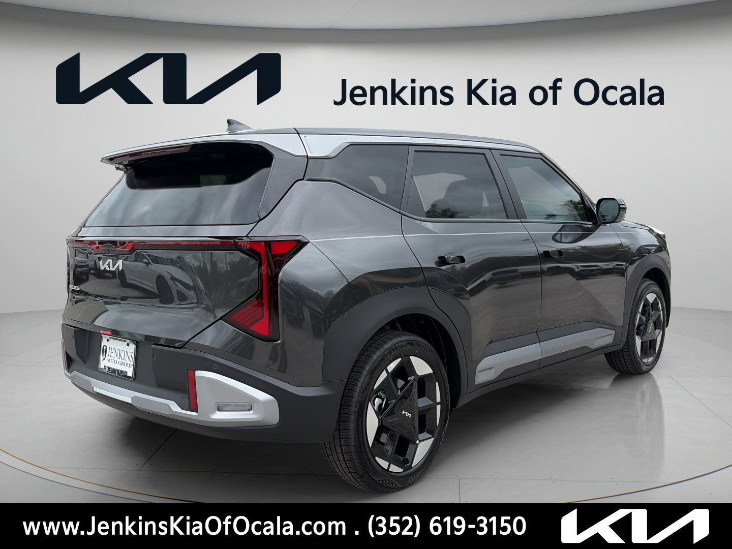 New 2027 Kia Seltos EX FWD image 3