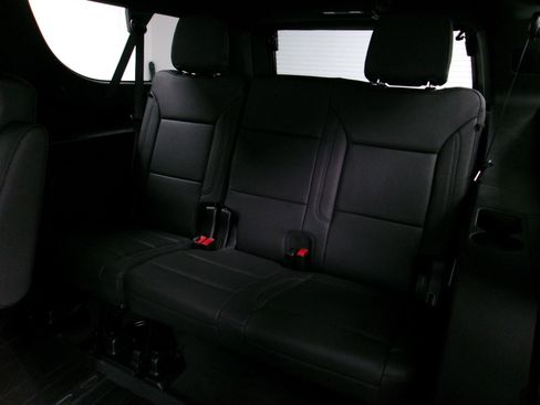 New 2026 Chevrolet Suburban LT w/ Comfort Package image 11