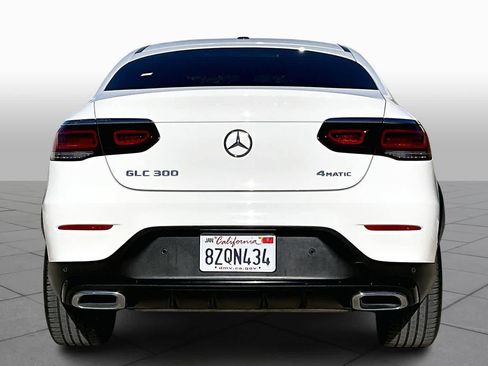 Used 2021 Mercedes-Benz GLC 300 4MATIC Coupe image 4