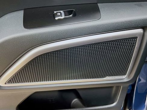 New 2025 Kia Telluride S image 27