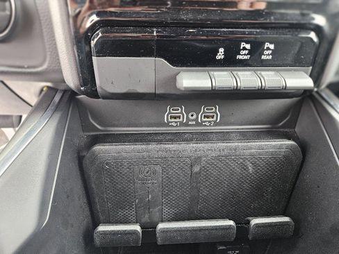 Used 2025 RAM 1500 Big Horn image 16