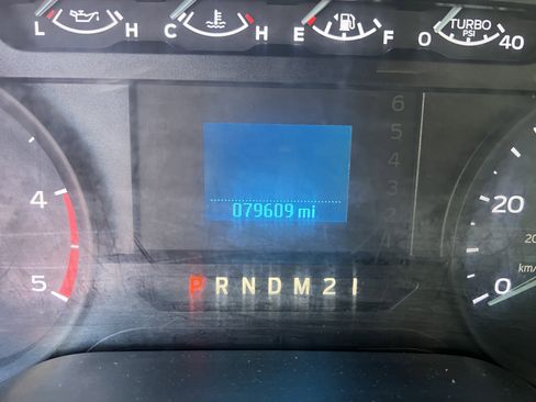 Used 2018 Ford F550 4x4 Regular Cab Super Duty image 14