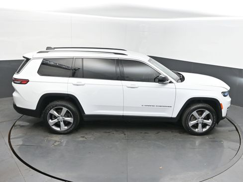 Used 2021 Jeep Grand Cherokee L Limited image 38
