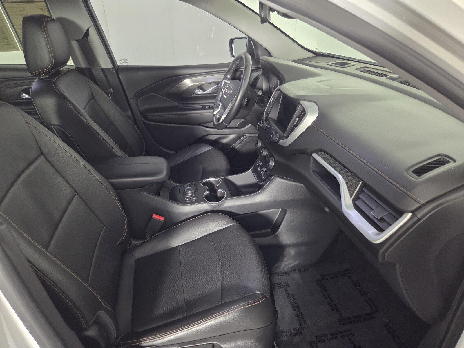 Used 2020 GMC Terrain SLT FWD image 32