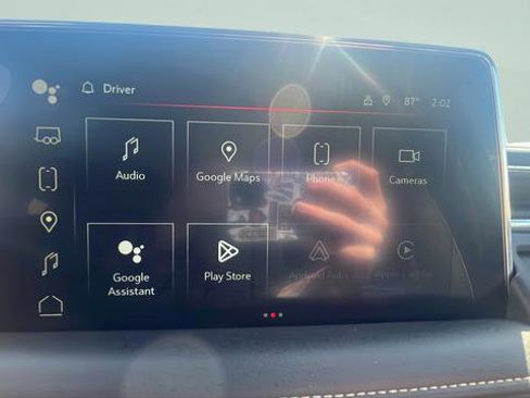 Used 2022 GMC Yukon SLT AWD/4WD image 15