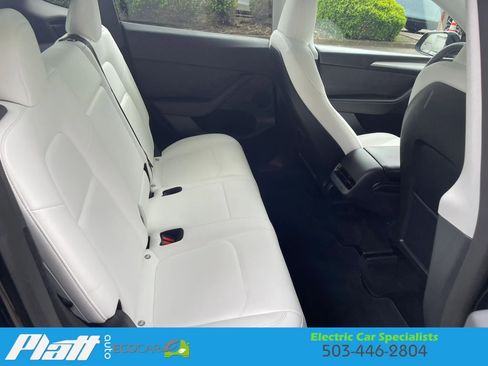 Used 2023 Tesla Model Y Long Range image 48