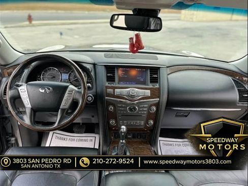 Used 2017 INFINITI QX80 2WD w/ Driver Assistance Package image 12