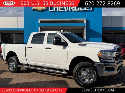 Used 2024 RAM 2500 Tradesman w/ Chrome Appearance Group