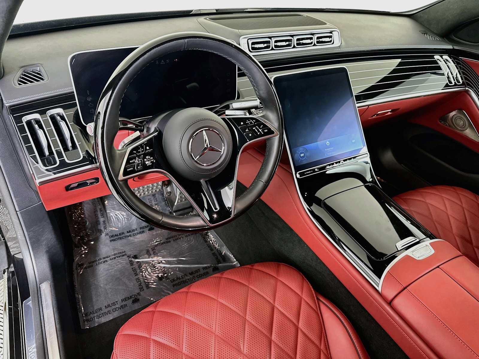 Used 2025 Mercedes-Benz S 580 4MATIC Sedan image 4
