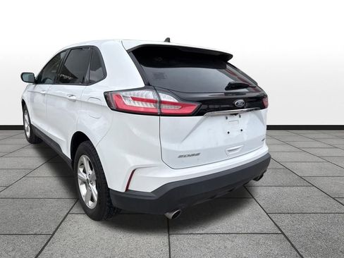 Used 2019 Ford Edge SE image 7