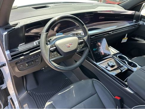 New 2026 Cadillac Escalade Sport w/ Touring Package AWD/4WD image 25