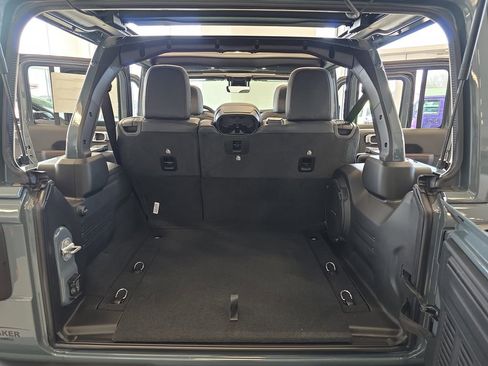 New 2026 Jeep Wrangler Unlimited Rubicon 392 image 12