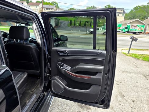 Used 2018 GMC Yukon XL SLT image 20