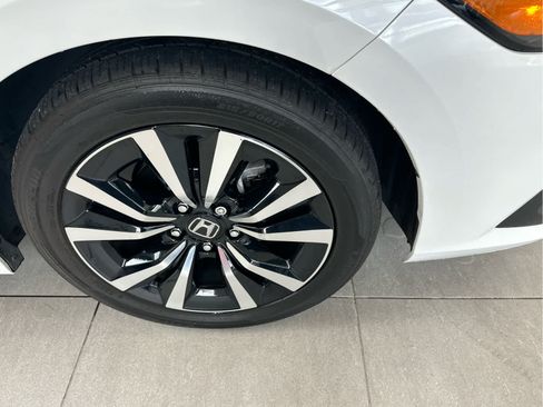 Used 2022 Honda Civic EX-L image 22
