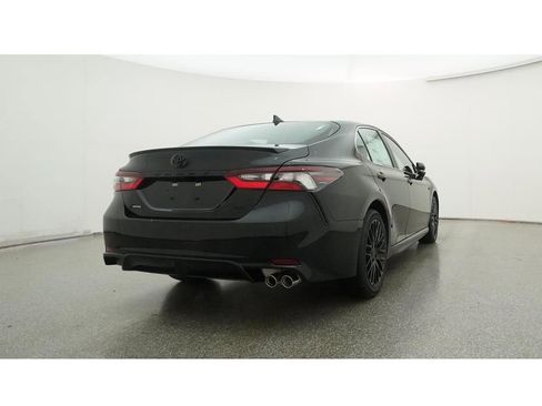 Used 2023 Toyota Camry SE w/ Convenience Package image 25