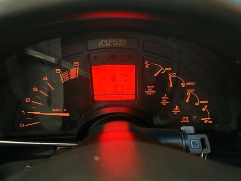 Used 1991 Chevrolet Corvette Convertible RWD image 22