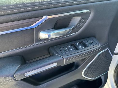 Used 2025 RAM 1500 Laramie image 11