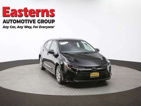 Used 2024 Toyota Corolla LE image 49