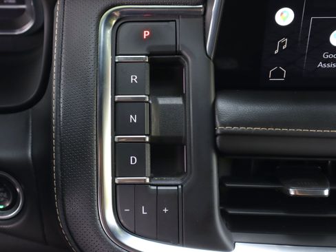 Used 2022 GMC Yukon SLT w/ SLT Premium Package RWD image 20