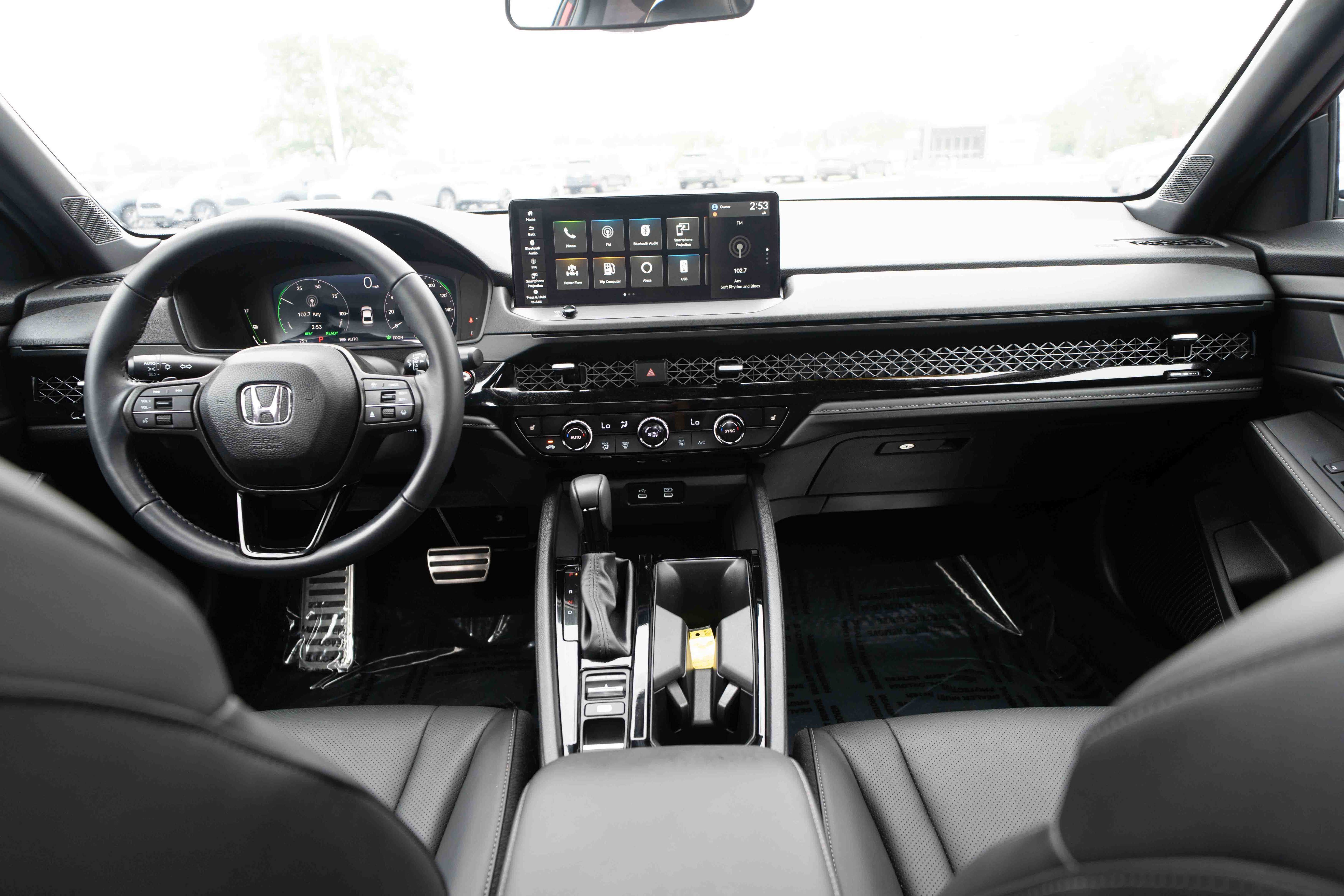 Used 2024 Honda Accord Sport image 19