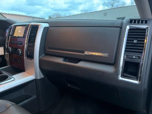 Used 2012 RAM 1500 Laramie image 29