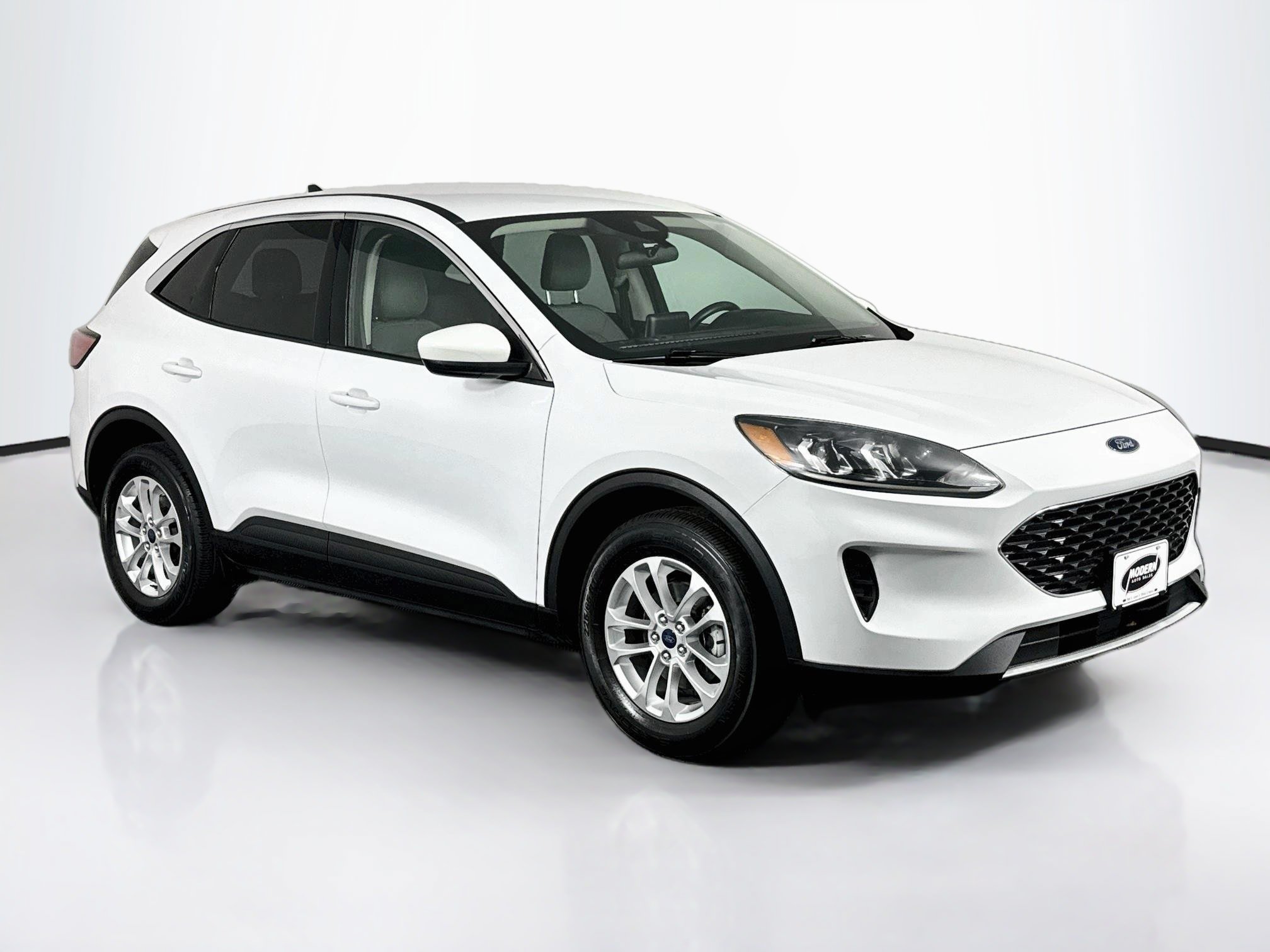Used 2020 Ford Escape SE AWD/4WD image 2