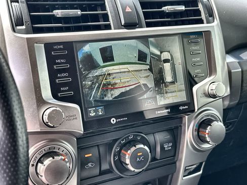 Used 2022 Toyota 4Runner TRD Sport w/ Technology Package image 26