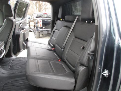 Used 2021 GMC Sierra 1500 Denali w/ Denali Ultimate Package image 32