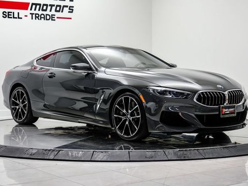 Used 2022 BMW M850i xDrive Coupe w/ Driving Assistance Package AWD/4WD image 3