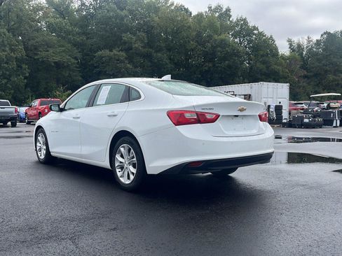 Used 2024 Chevrolet Malibu LT image 3