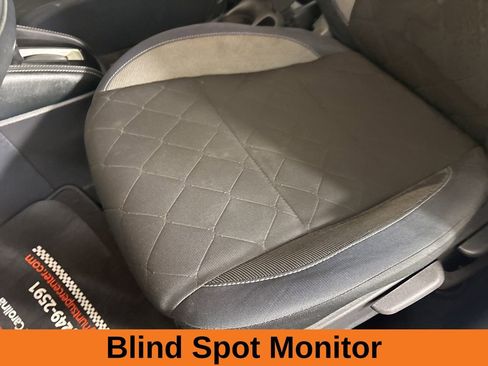 Used 2018 Nissan Kicks SV w/ Exterior Package image 11