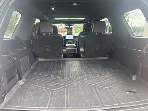 Used 2023 Ford Expedition Limited RWD image 33