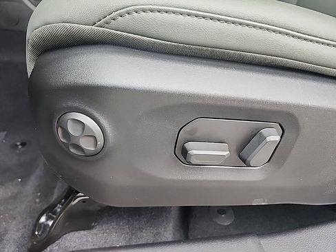 New 2025 Jeep Gladiator Mojave image 26