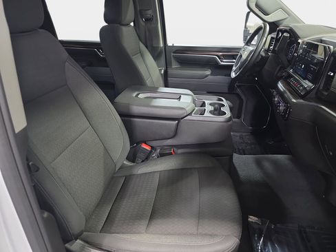 Used 2025 Chevrolet Silverado 3500 LT w/ Safety Package image 10