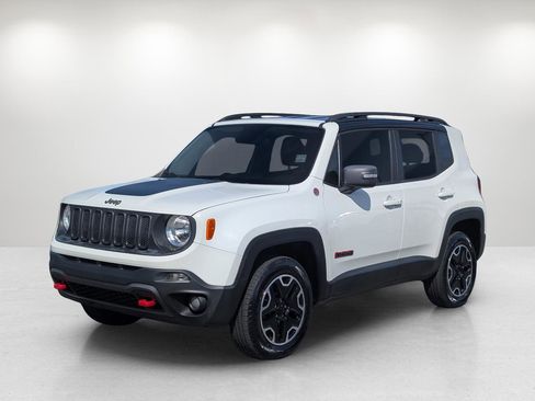 Used 2016 Jeep Renegade Trailhawk image 1