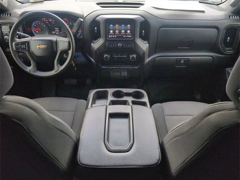 Used 2021 Chevrolet Silverado 1500 Custom image 18