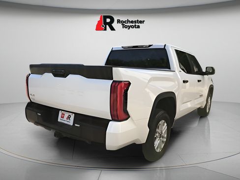 Used 2024 Toyota Tundra SR5 AWD/4WD image 7