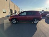 Used 2016 Jeep Compass Latitude image 2