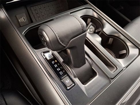 New 2025 Ford F150 Lariat w/ Equipment Group 502A High image 17