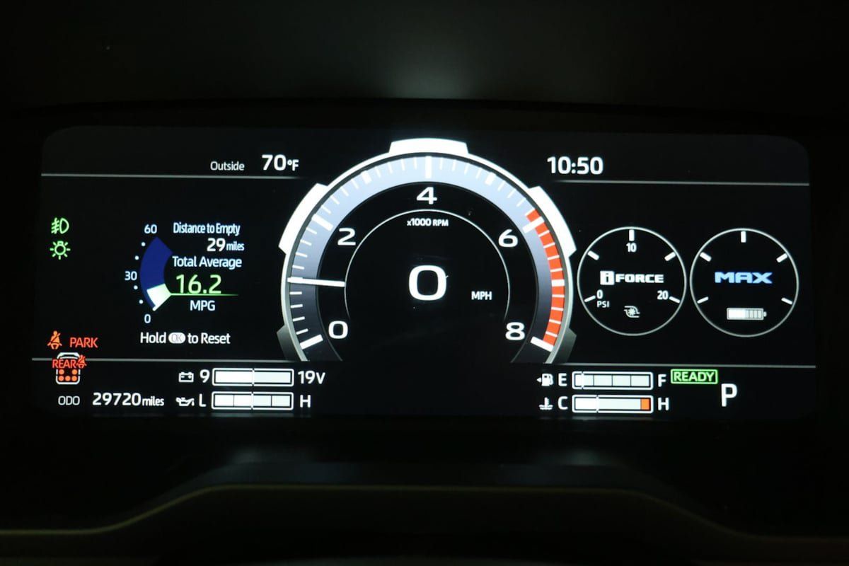 Used 2025 Toyota Sequoia TRD Pro AWD/4WD image 12