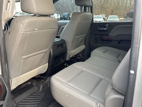 Used 2018 GMC Sierra 1500 SLT w/ SLT Premium Package image 34