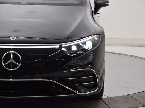 Certified 2023 Mercedes-Benz EQS 580 4MATIC Sedan image 10