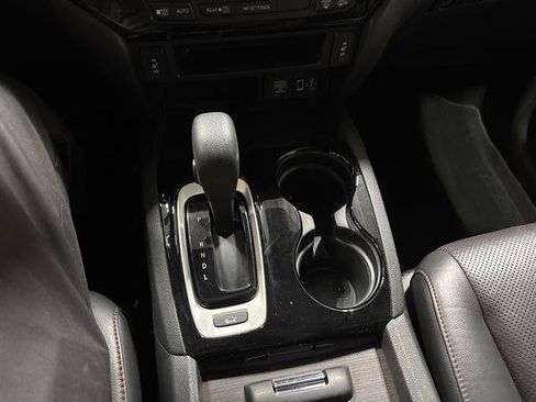 Used 2017 Honda Ridgeline Black Edition image 12
