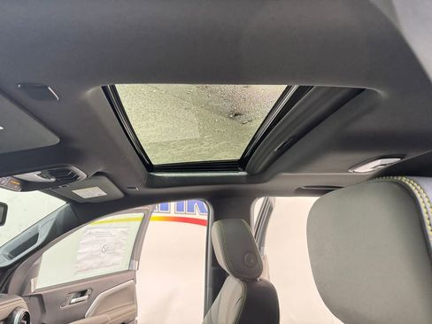 New 2026 Chevrolet Colorado ZR2 w/ Technology Package image 8