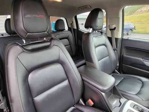 Used 2020 Chevrolet Colorado ZR2 image 48