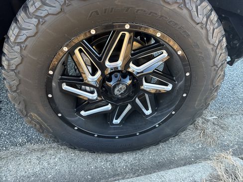 Certified 2022 Chevrolet Silverado 1500 RST w/ Convenience Package II image 12