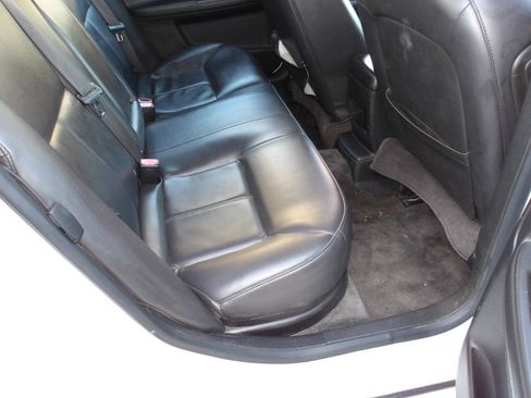 Used 2011 Chevrolet Impala LT w/ Luxury Edition Package FWD image 21