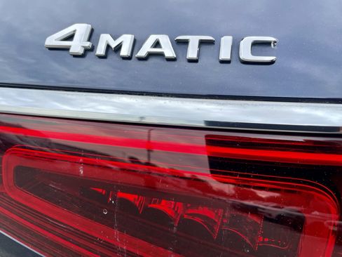 Used 2021 Mercedes-Benz GLS 450 4MATIC image 36